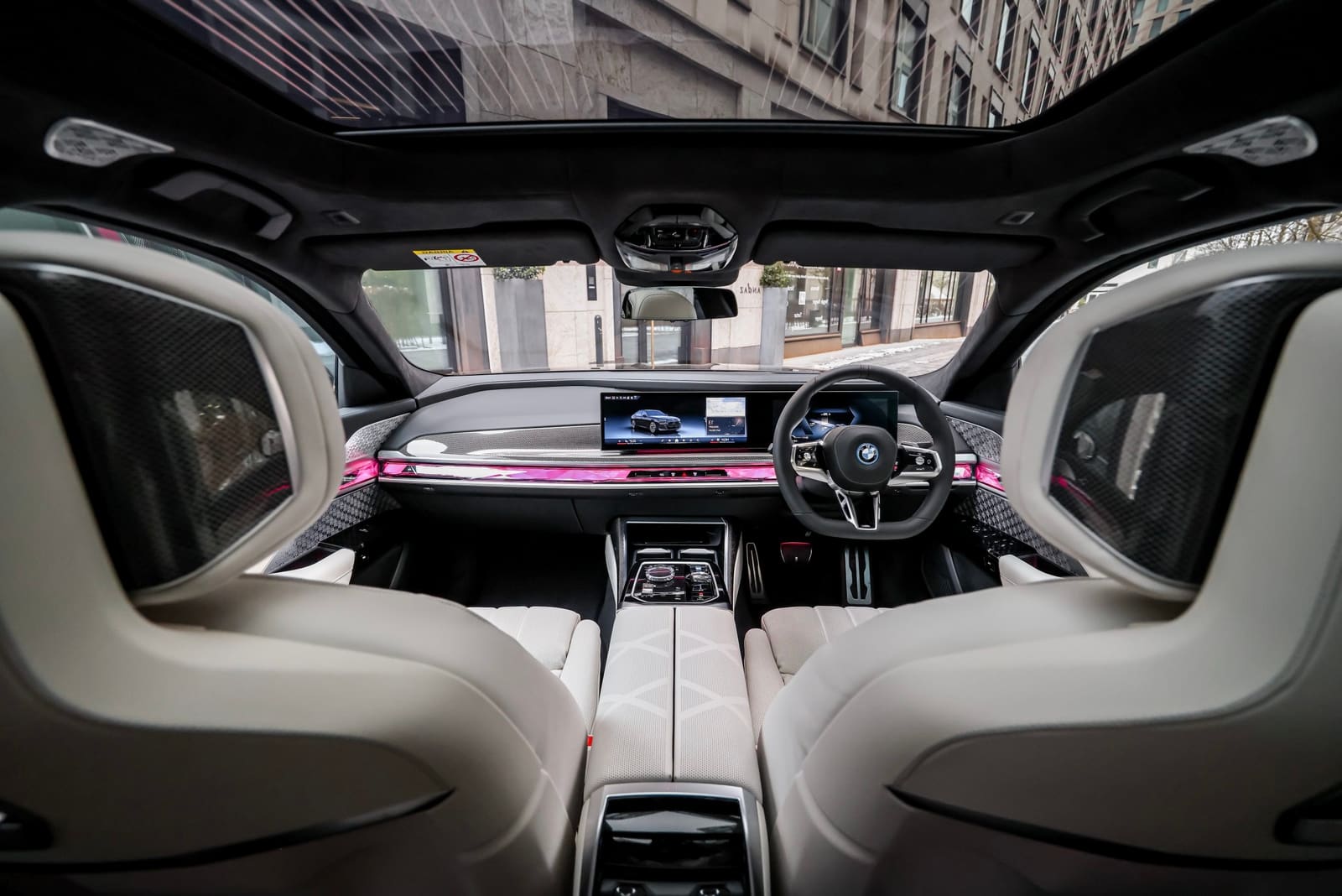 Black BMW i7 xDrive60 M Sport Sedan hire car in Melbourne, photo 5