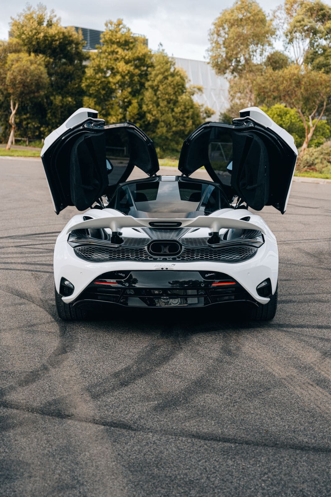 White McLaren 750S Coupe hire car in Melbourne, photo 2
