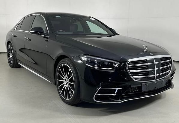 Black Mercedes-Benz S450 4MATIC Sedan hire car in Melbourne