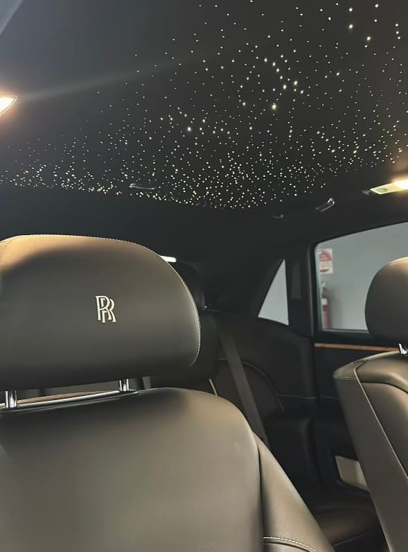 White Rolls-Royce Ghost Series II Saloon hire car in Melbourne, photo 4