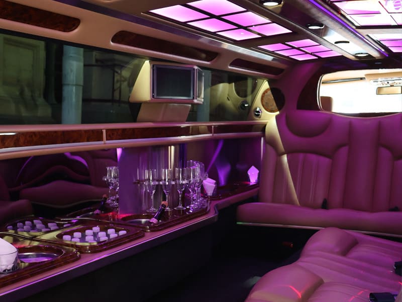 Black Bentley Flying Spur Limousine, 10 seater, Melbourne, photo 3