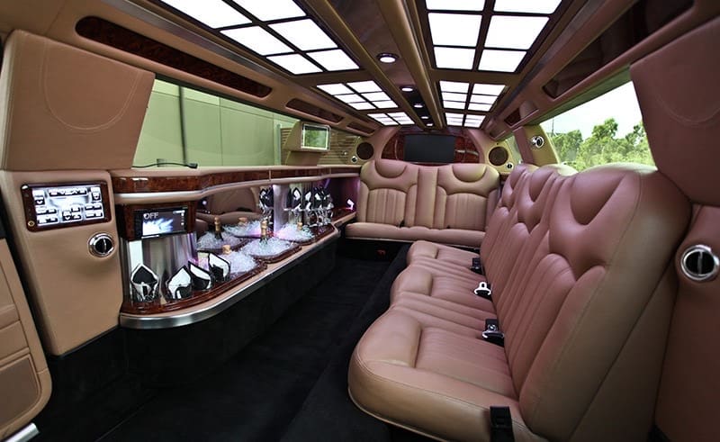 Black Bentley Flying Spur Limousine, 10 seater, Melbourne, photo 4
